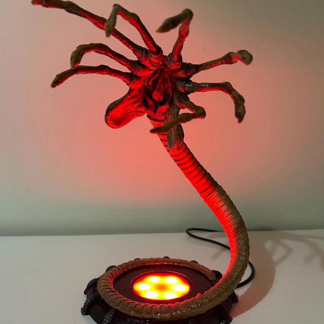 Alien Facehugger Lamp Nightlig - Home Decor Com review and price